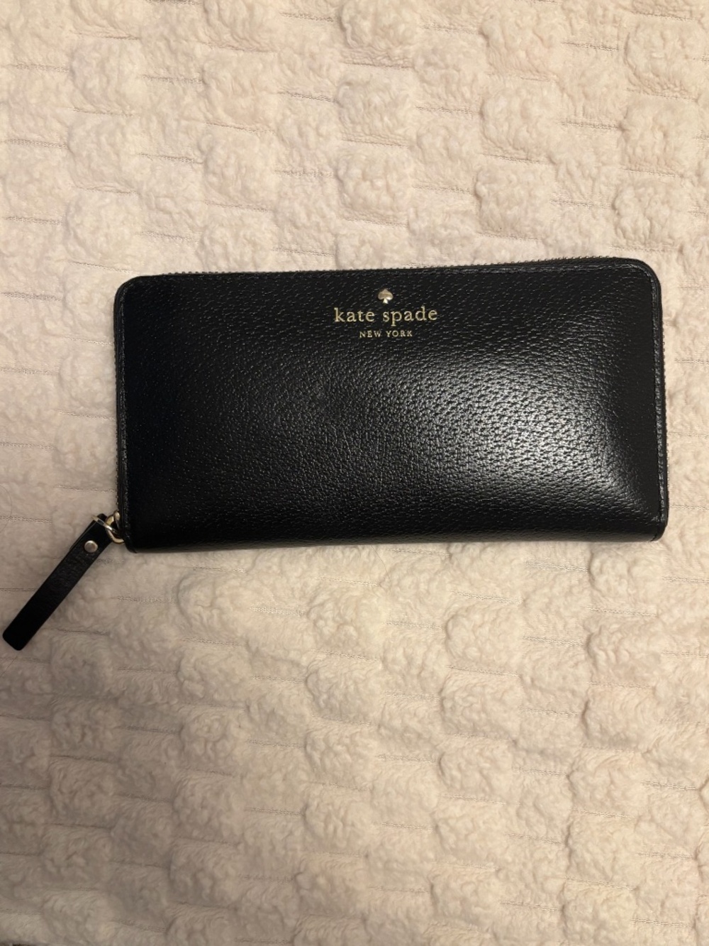 Black Kate Spade wallet
